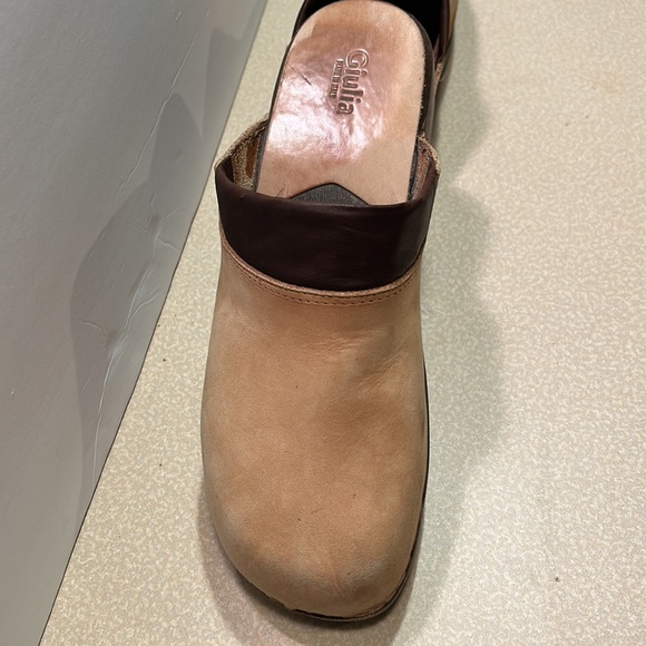 Giulia Italian leather and suede wooden unisex clogs - Picture 6 of 15